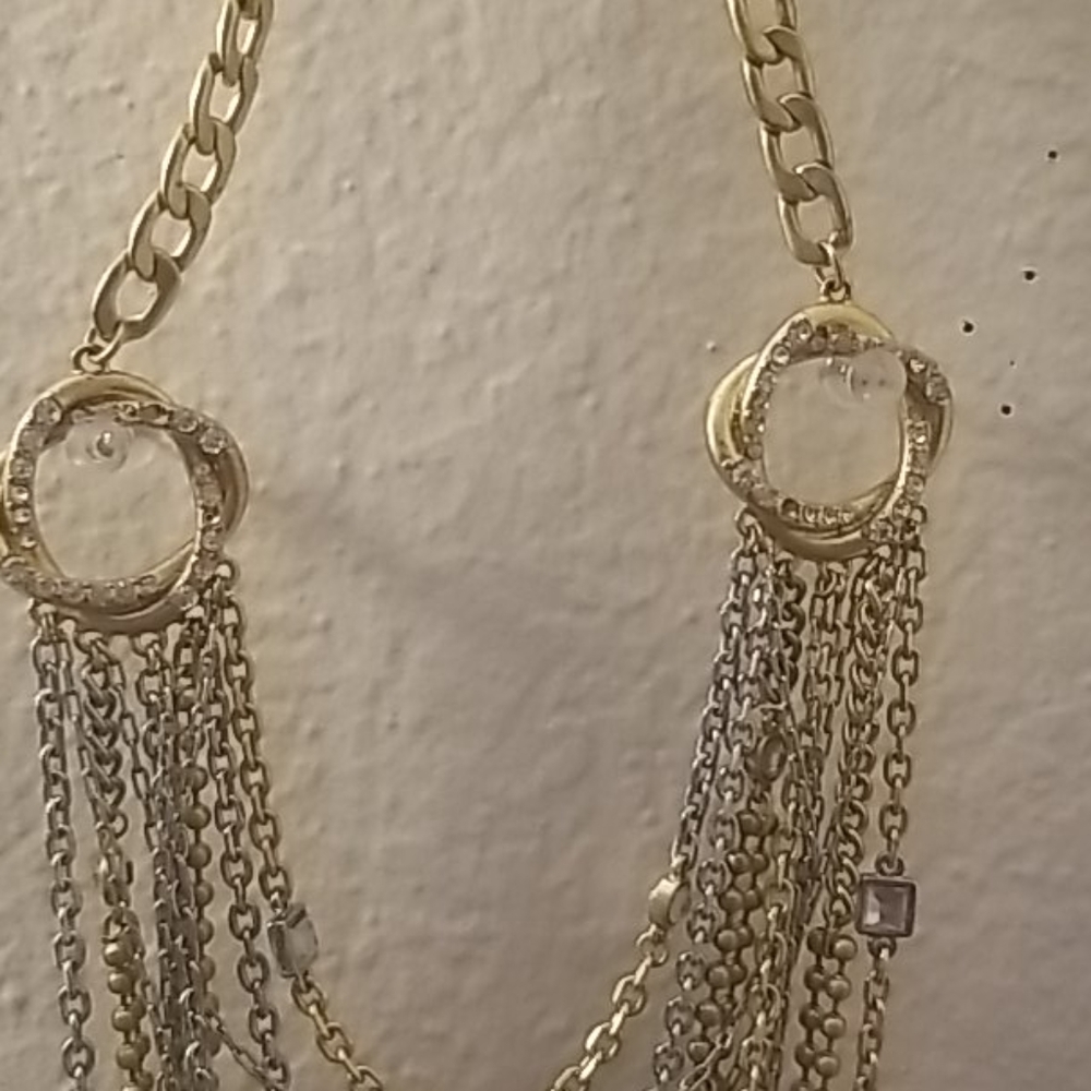 Necklace - Picture 3 of 4